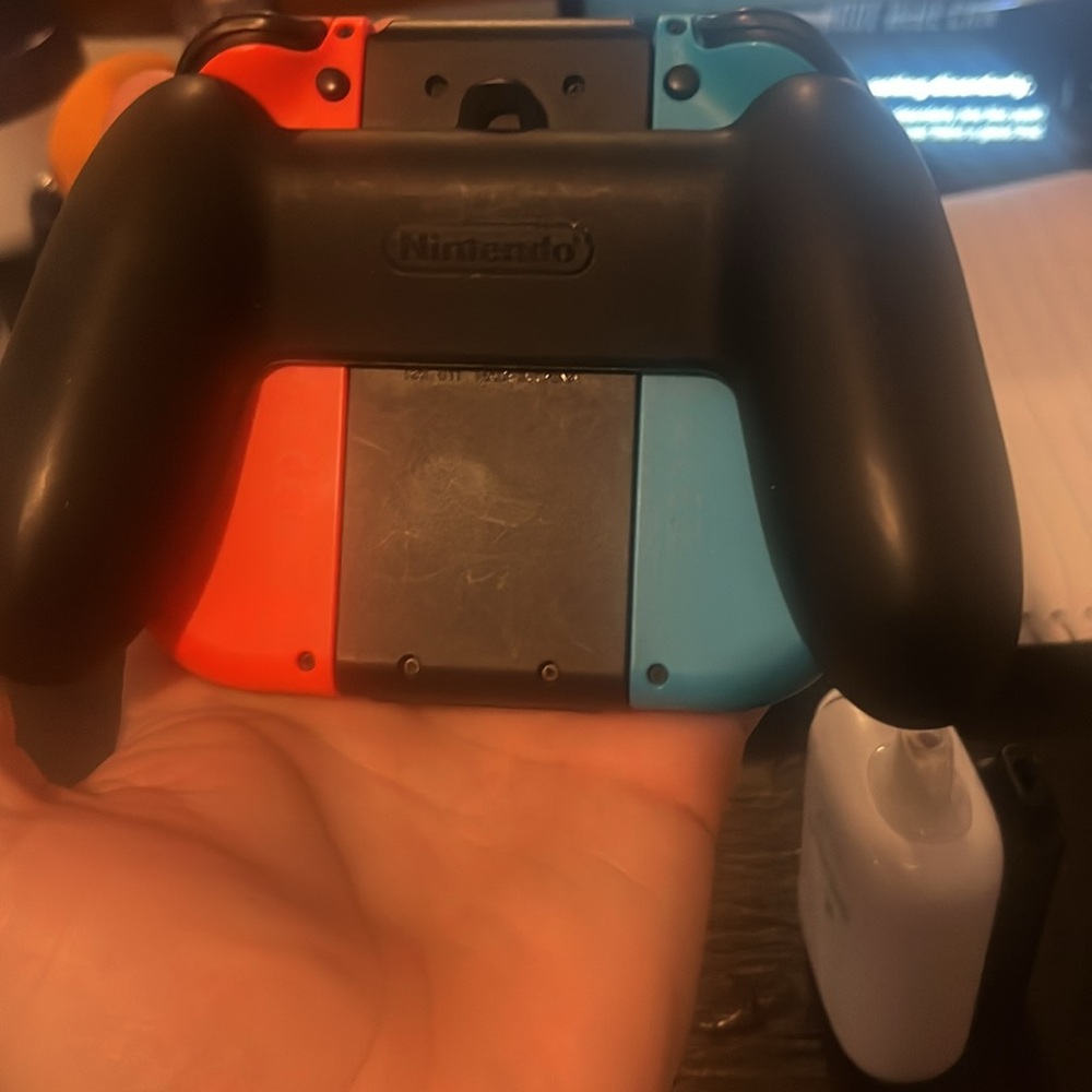 Nintendo Switch Controller Set - Picture 2 of 3